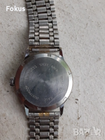 Часовник работи тръгва спира, снимка 5 - Антикварни и старинни предмети - 53378161