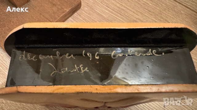 Винтидж Авторски салфетник– рисувано лаково дърво, подписан., снимка 4 - Аксесоари за кухня - 53065485