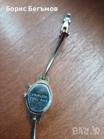 Кварцов дамски часовник Ок, снимка 7 - Дамски - 52009135