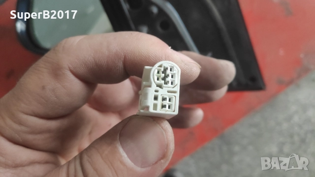 Продавам - оригинално ляво огледало без мигач за Тойота Рав 4 2008 г. със забележка, снимка 4 - Части - 52022325