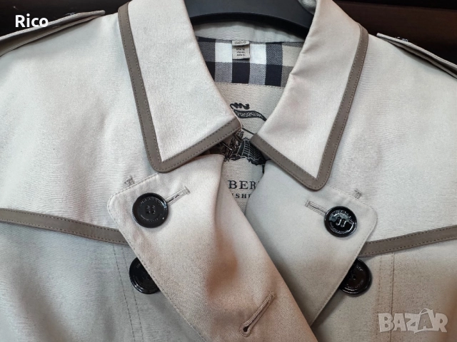 Burberry Оригинално Дамско Палто!, снимка 3 - Якета - 52906051