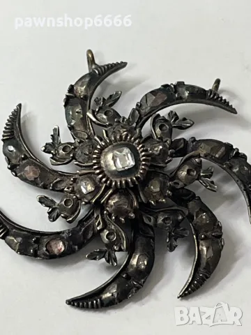 Античен османски медальон от 19-ти век с диаманти (8K злато), снимка 12 - Колиета, медальони, синджири - 49270655