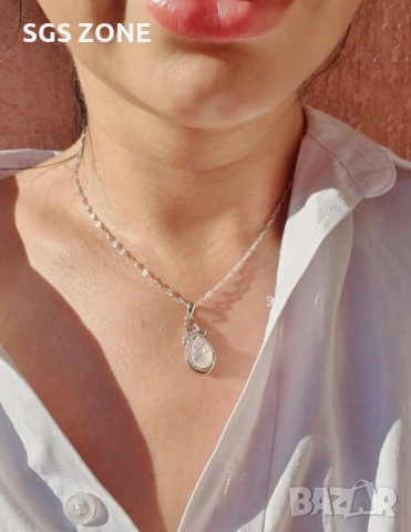 Сребърна висулка с лунен камък от Тайланд, снимка 2 - Колиета, медальони, синджири - 53445324