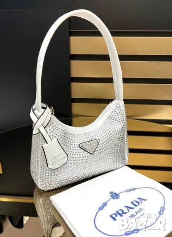 чанти prada milano , снимка 4 - Чанти - 48545232