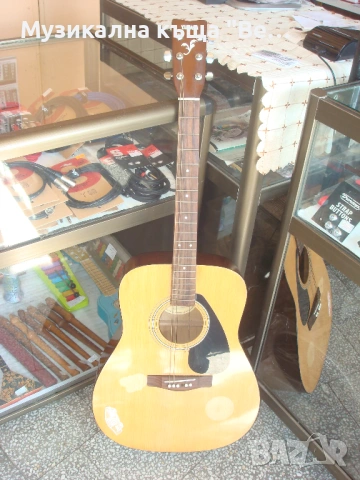 Акустична китара Yamaha F310