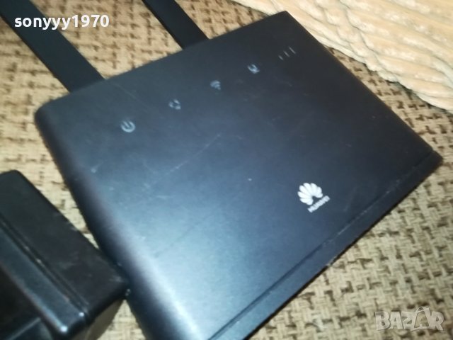 huawei 4g рутер с две антени 2305231109, снимка 2 - Рутери - 40796248