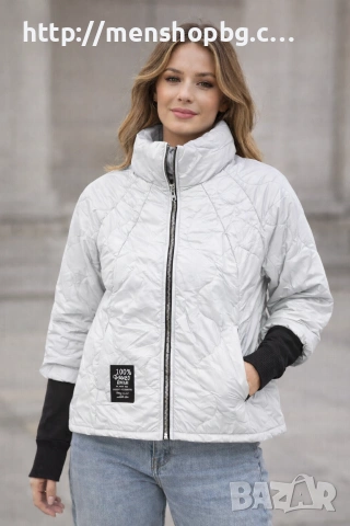 Късо пролетно яке - бяло