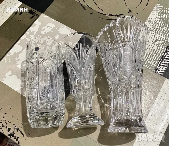 Кристална ваза. Три броя, снимка 3 - Вази - 56247818