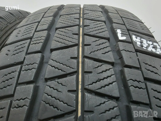 2бр зимни гуми за бус 225/55/17C FALKEN L04722, снимка 2 - Гуми и джанти - 53184687