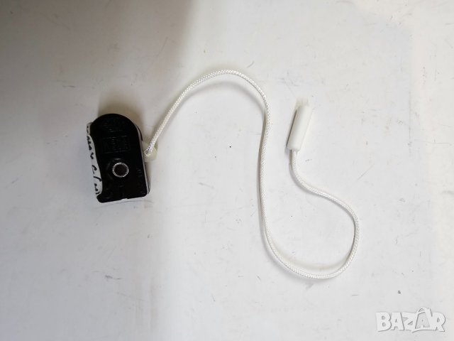 Ключ с въженце - при дърпане включва и изключва - 2А/ 250V, снимка 3 - Друга електроника - 41729378