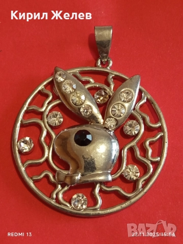 КРАСИВ ПОСРЕБРЕН МЕДАЛЬОН с ИНКРУСТИРАНИ ЦИРКОНИЙ с ЛОГОТО на ПЛЕЙБОЙ 26825, снимка 2 - Колиета, медальони, синджири - 52503473