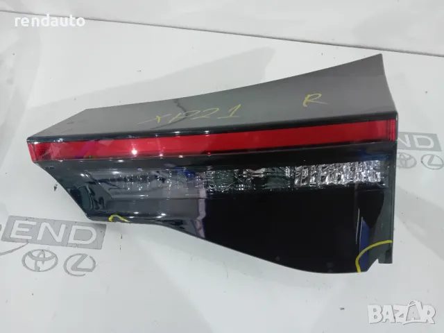 81580-0d850 Заден десен вътрешен стоп  toyota yaris cross 1.5 hybrid 2019-2024