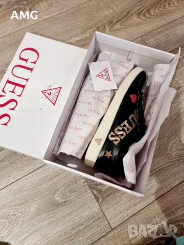 GUESS сникърси / маратонки номер 38, снимка 5 - Дамски ежедневни обувки - 48420289