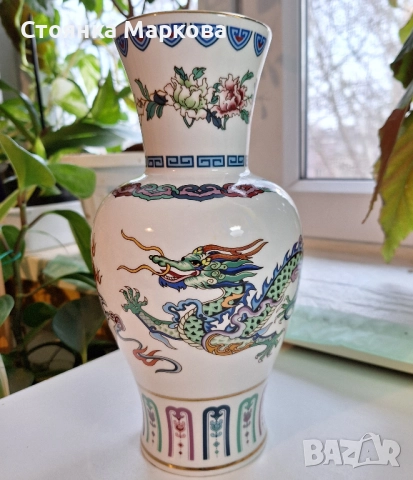 Порцеланова ваза-The dance of the CELESTIAL DRAGON