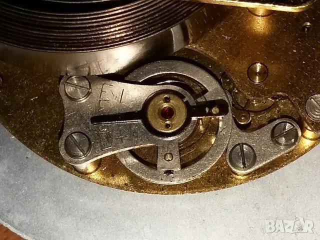 Часовник механичен стенен, снимка 12 - Стенни часовници - 34519701