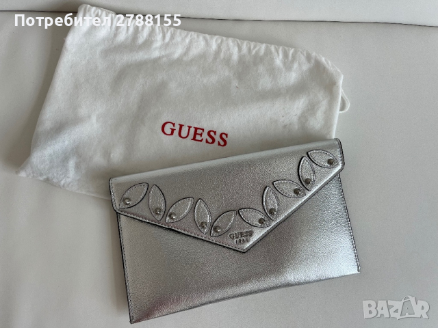 Клъч Guess, снимка 1 - Чанти - 44758544