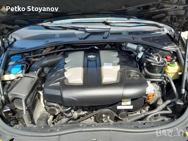 Продавам VW Touareg V6 3.0TDI, снимка 6 - Автомобили и джипове - 51653323