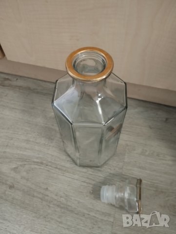 стара гарафа за алкохол, снимка 3 - Колекции - 41084695