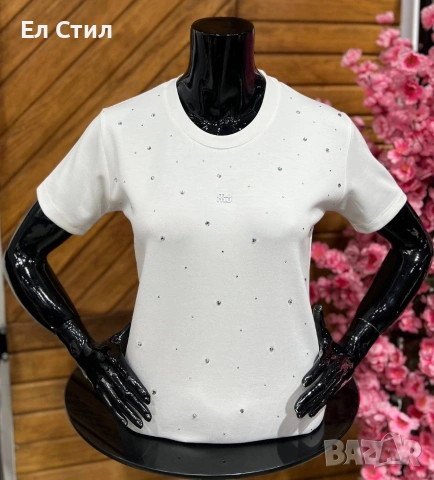 🩷Дамски тениски НА ЕДРО ✨🔥🔥🔥 👍 ✨𝗣𝗿𝗶𝗰e :18€ за брой ✨𝗦ı𝘇𝗲: S M L XL XXL 📌5 бр в серия, снимка 2 - Тениски - 53631936