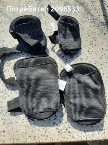 Комплект наколенки и накитници за ролери, снимка 2 - Ролери, кънки - 36328678