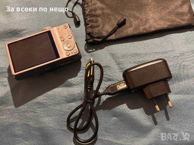 Цифров фотоапарат Samsung WB700 , 14.2mp , Zoom x 18, снимка 16 - Фотоапарати - 53291378