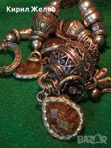ОРНАМЕНТИРАНО ПОСРЕБРЕНО МЕДНО ЕТНОГРАФСКО УКРАШЕНИЕ с ТОПЕН КЕХЛИБАР и РАЗНОЦВЕТНО КРИСТАЛЧЕ 34658, снимка 5 - Антикварни и старинни предмети - 39190377