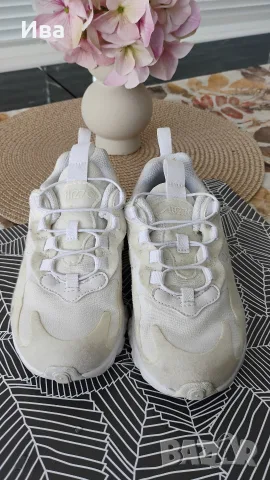детски маратонки nike 29,5, снимка 4 - Детски маратонки - 55875237