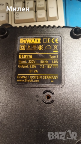 Батериен винтоверт DeWalt със зарядно и 2 батерии , снимка 8 - Винтоверти - 52405593