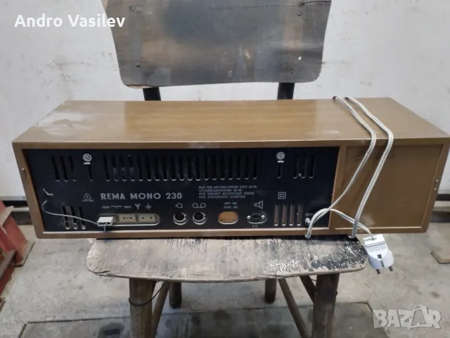 Ретро радио. Rema Mono 230, снимка 2 - Радиокасетофони, транзистори - 48933954
