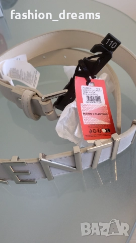 Оригинален колан Valentino, снимка 2 - Колани - 51846198