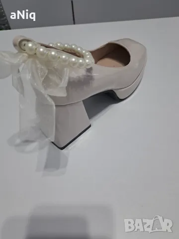 Нови кукленски обувки, снимка 3 - Дамски елегантни обувки - 50230982