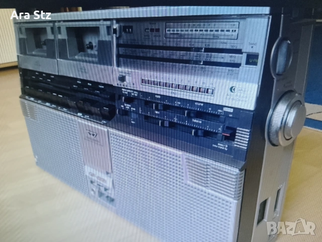 SHARP 555, снимка 4 - Радиокасетофони, транзистори - 53850299