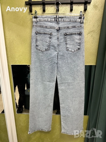 Дамски дънки със светли камъчета – светъл деним Размери: 25–31 Цена: 40 лв, снимка 5 - Дънки - 52592148