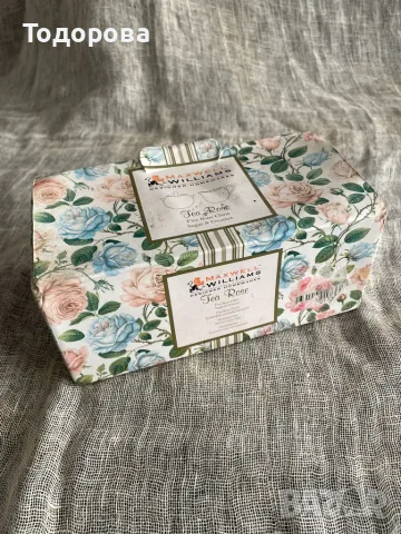 Порцеланов комплект Fine Bone China-Tea Rose, снимка 7 - Антикварни и старинни предмети - 55862332