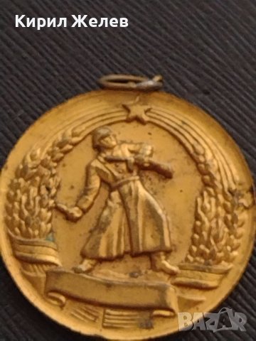 Стар медал от соца ЗА БОЕВА ЗАСЛУГА рядък за КОЛЕКЦИЯ ДЕКОРАЦИЯ БИТОВ КЪТ 17284
