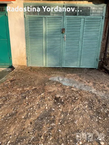 Продавам тухлен гараж, снимка 1