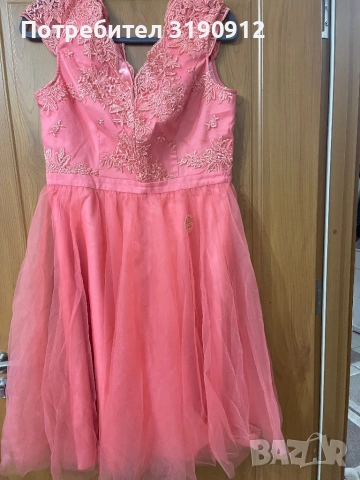 Две официални рокли на Chi-Chi-London, снимка 8 - Рокли - 52793133