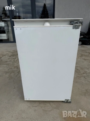 Малък хладилник за вграждане Neff - Bosch , снимка 5 - Хладилници - 53591775