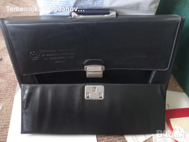 чанта за документи