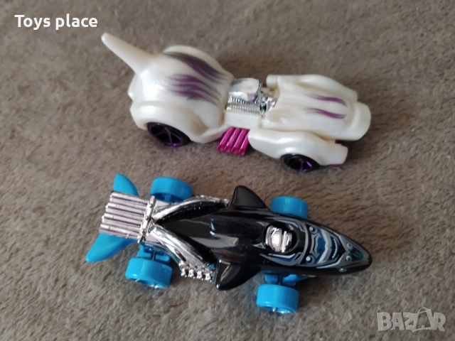 Mattel Hotwheels- Колекционерска състезателна количка, снимка 3 - Коли, камиони, мотори, писти - 52011805