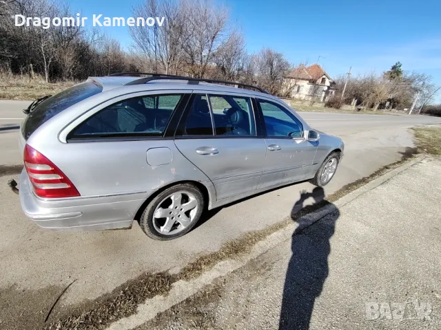 Mercedes-Benz C240, снимка 17 - Автомобили и джипове - 48562938