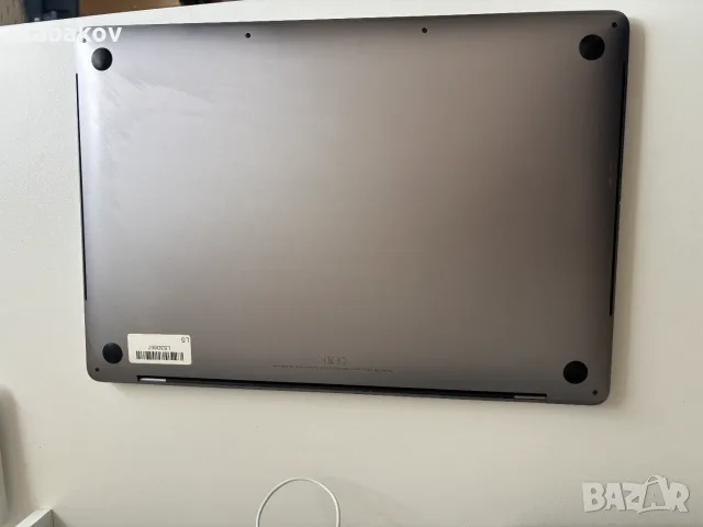 Apple MacBook Pro 16" 2019 i9-9980HK 512GB 32GB Radeon Pro 4GB, снимка 2 - Лаптопи за работа - 56066393