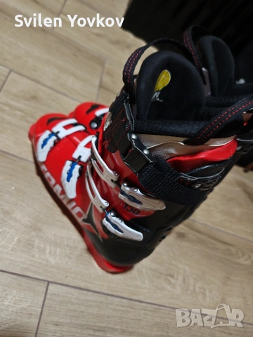 Продавам състезателни ски обувки fis Atomic , снимка 7 - Зимни спортове - 53609566