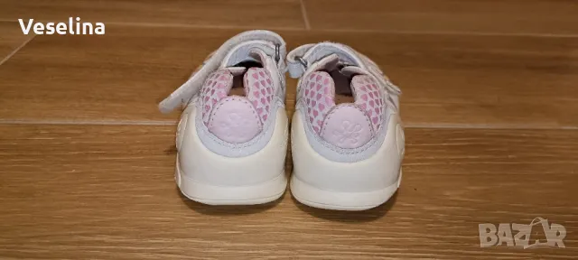 Детски кожени сандали за момиче Biomecanics, снимка 4 - Детски сандали и чехли - 49527987