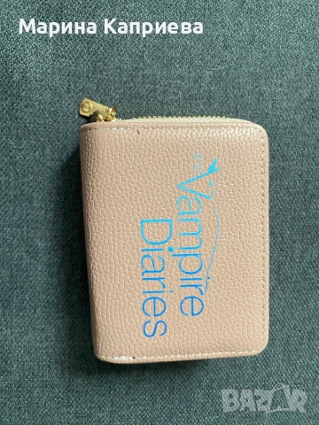 Нови тематично портмонета на Дневниците на вампира - малко, снимка 5 - Портфейли, портмонета - 53129328