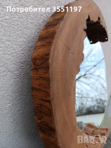 ОГЛЕДАЛО с масивна дървена рамка от дънер с жив вътрешен и външен ръб, снимка 6 - Огледала - 51789433