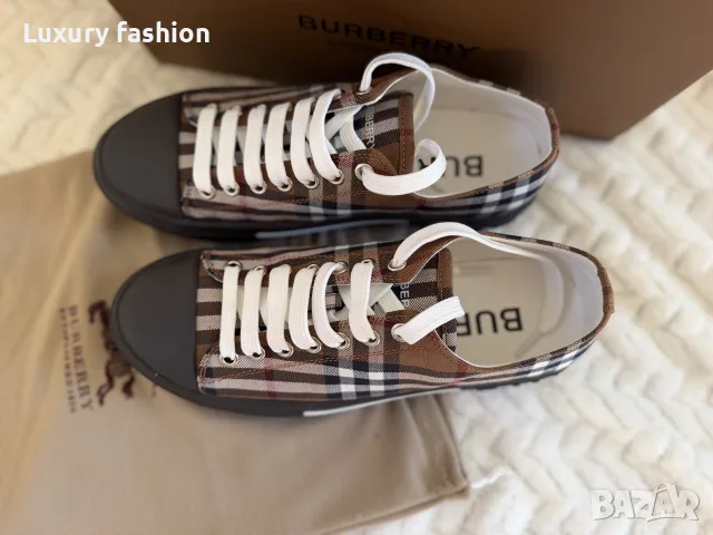 дамски маратонки Burberry , снимка 4 - Маратонки - 56149445