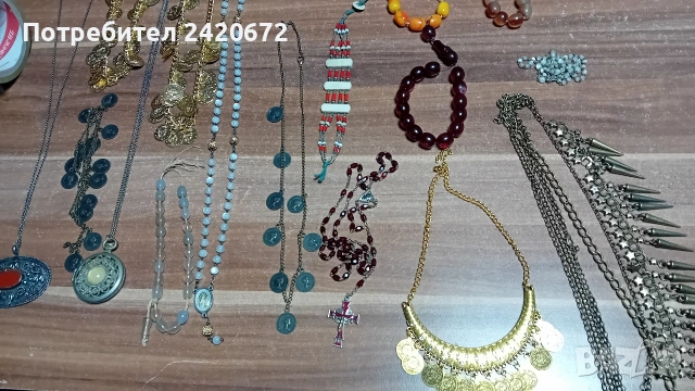 стари  накити ,кръстчета и  броеници, снимка 6 - Колиета, медальони, синджири - 53519863