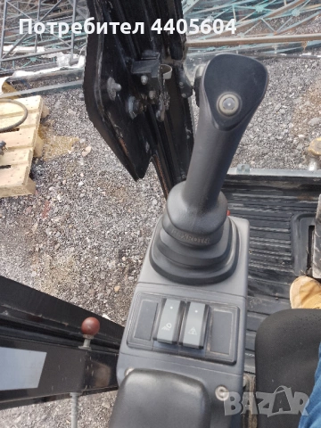 Багер Caterpillar 302.7D, снимка 12 - Индустриална техника - 53123933