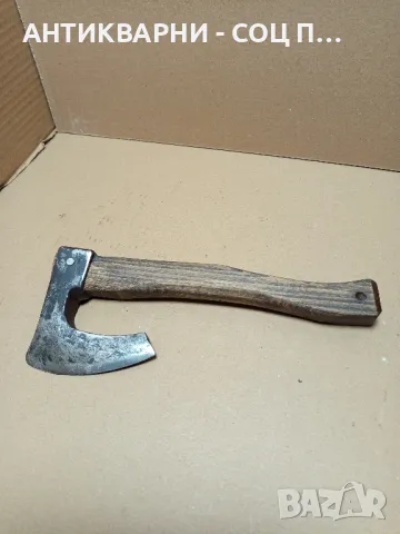 Соц Стара Ръчно Кована Ловно Рибарска Брадвичка Номер 1. Тегло 0.460кг., снимка 2 - Антикварни и старинни предмети - 50436583